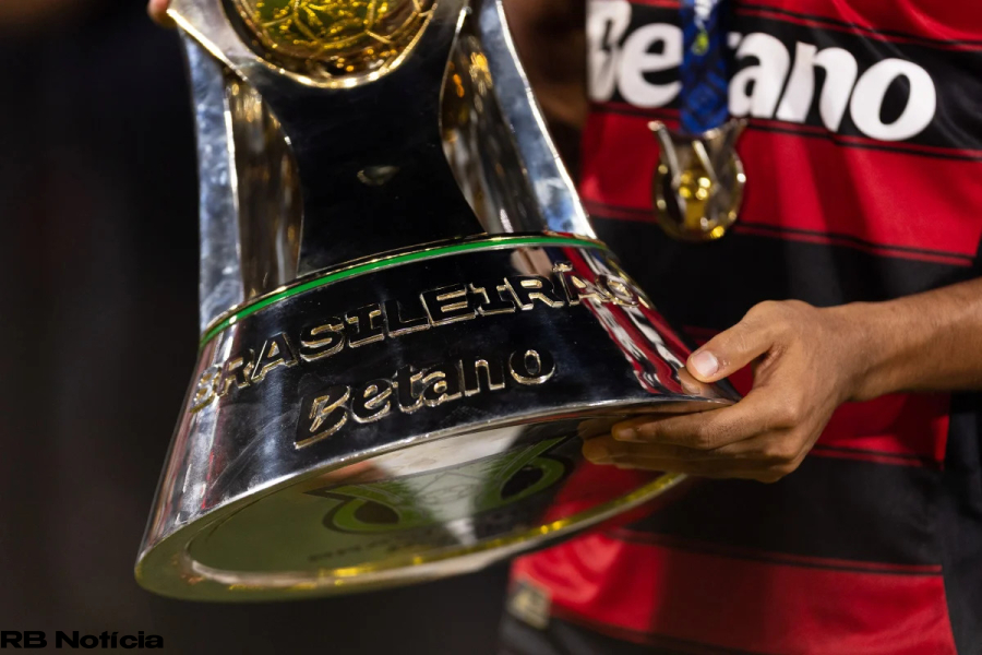 Saiba quanto o Flamengo faturou em premiações no ano de 2025