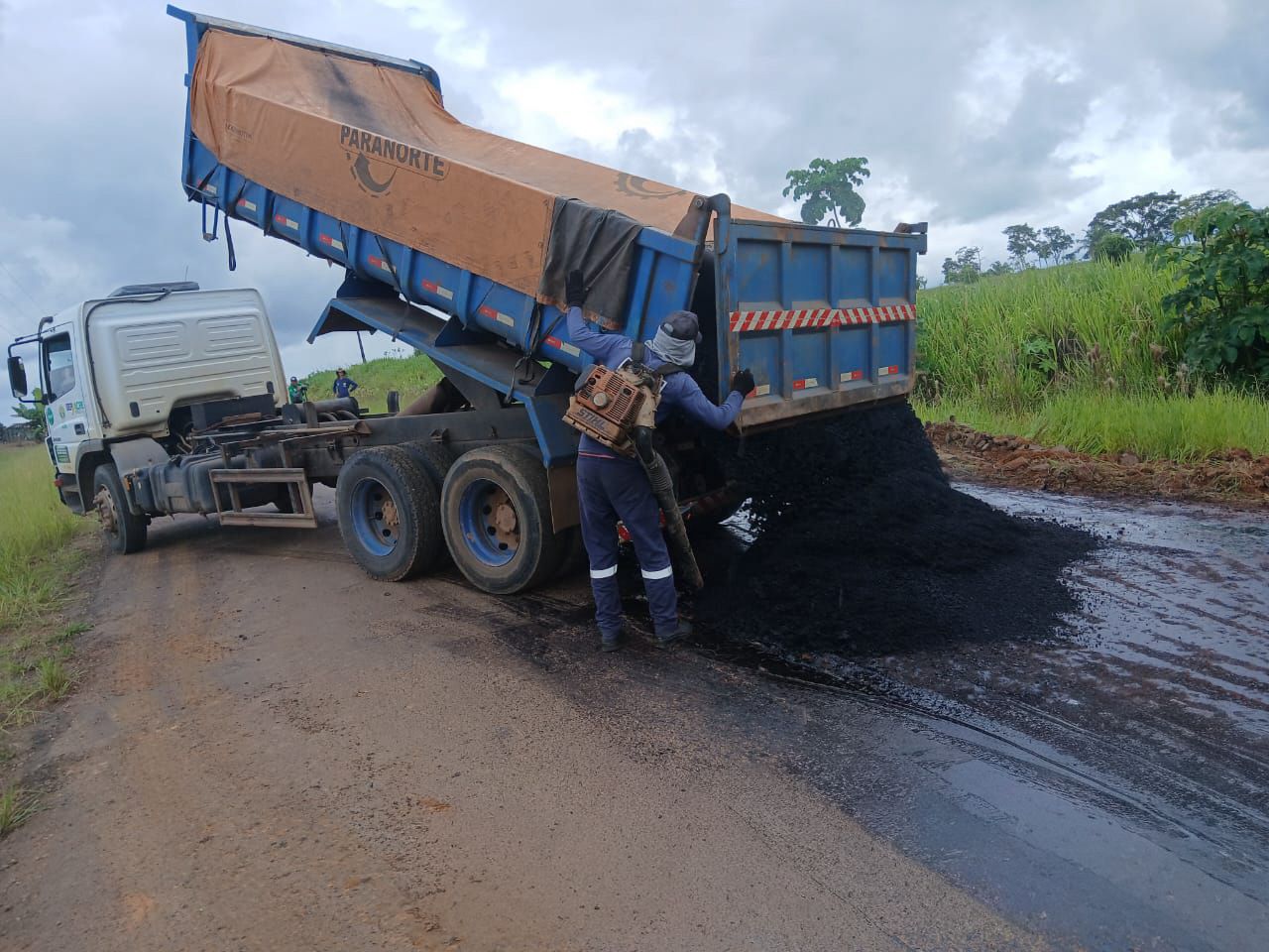 Deracre mantém frentes de trabalho ativas nas rodovias estaduais