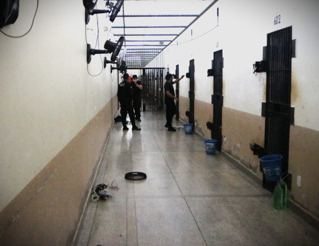 Polícia Penal realiza operação integrada no Complexo Penitenciário de Rio Branco