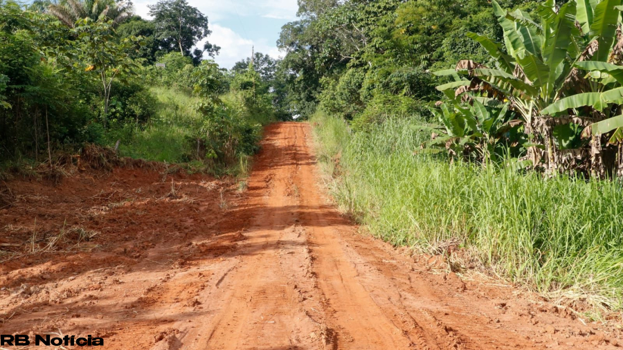 Prefeitura intensifica recuperação de ramais e elimina pontos críticos mesmo durante o período de chuvas