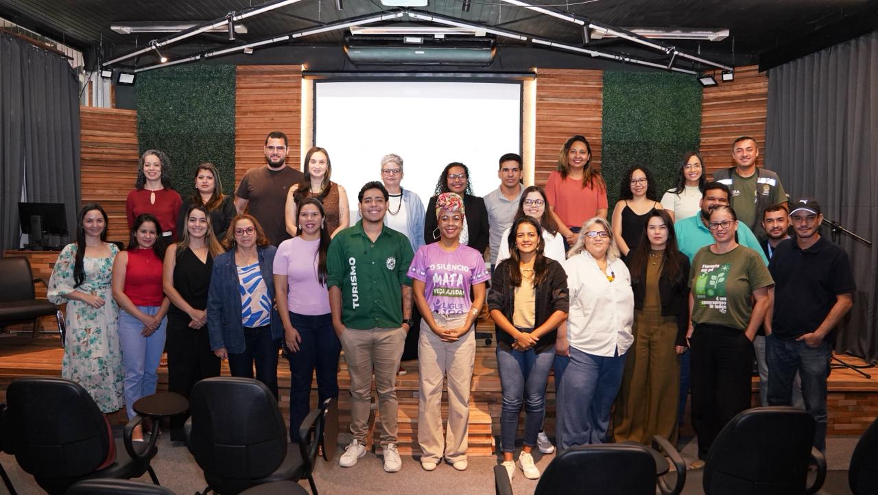 Secretaria de Meio Ambiente promove capacitação sobre gênero, raça e etnia para fortalecer políticas ambientais no Acre