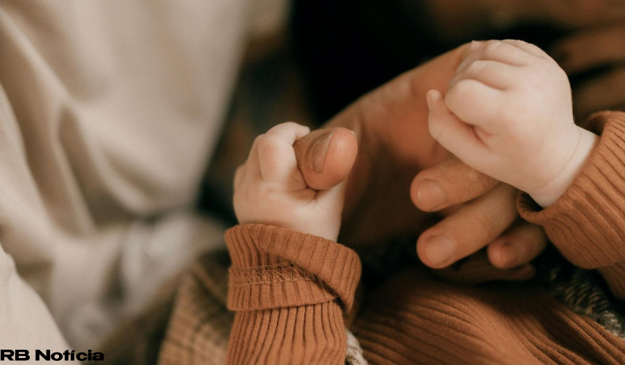 Senado aprova projeto que aumenta licença-paternidade para 20 dias no Brasil