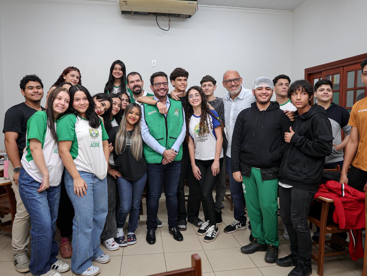 Governo do Acre inaugura sede da Escola de Saúde Pública para fortalecer formação de profissionais do SUS