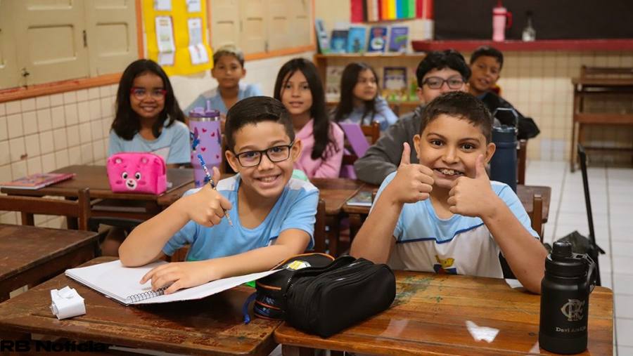 Prefeitura de Rio Branco inicia ano letivo de 2026 na rede municipal de ensino