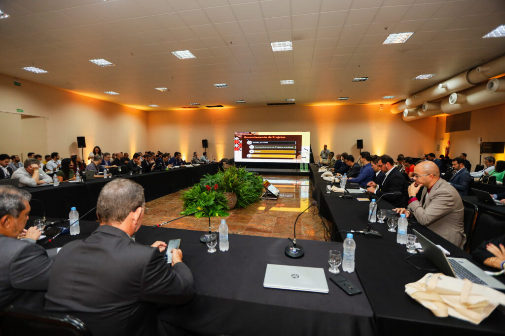 Em fórum nacional, Acre discute alinhamento de estratégias para reforma tributária e modernização fiscal