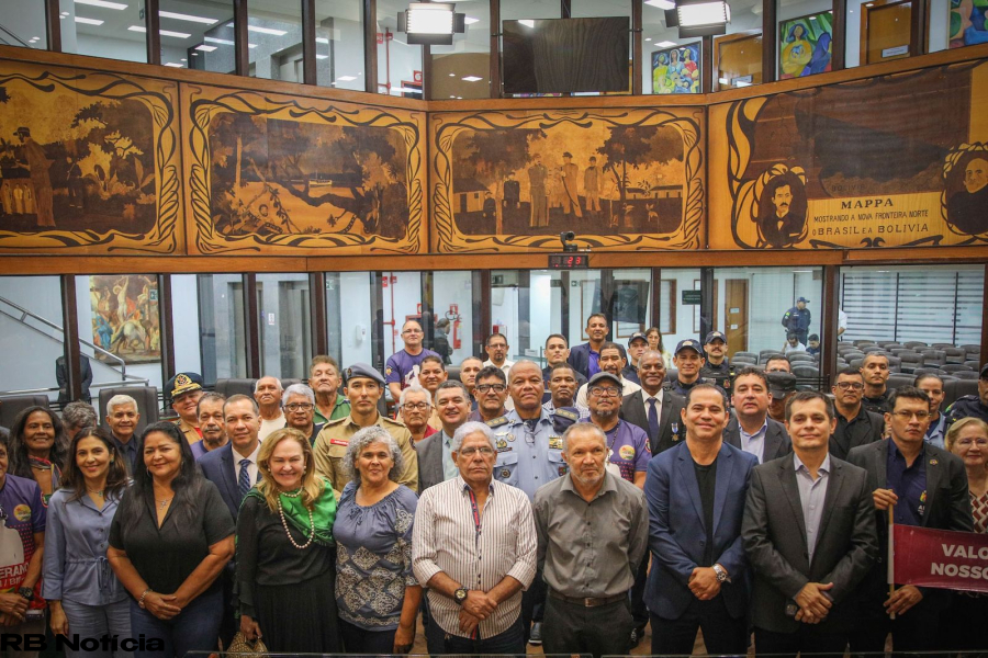 Aleac realiza sessão solene em homenagem a veteranos da Polícia Militar e do Corpo de Bombeiros do Acre