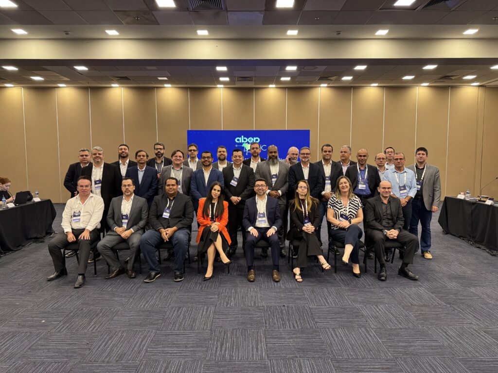 Administração apresenta Sistema de Compras e Contratos em Fórum nacional de tecnologia