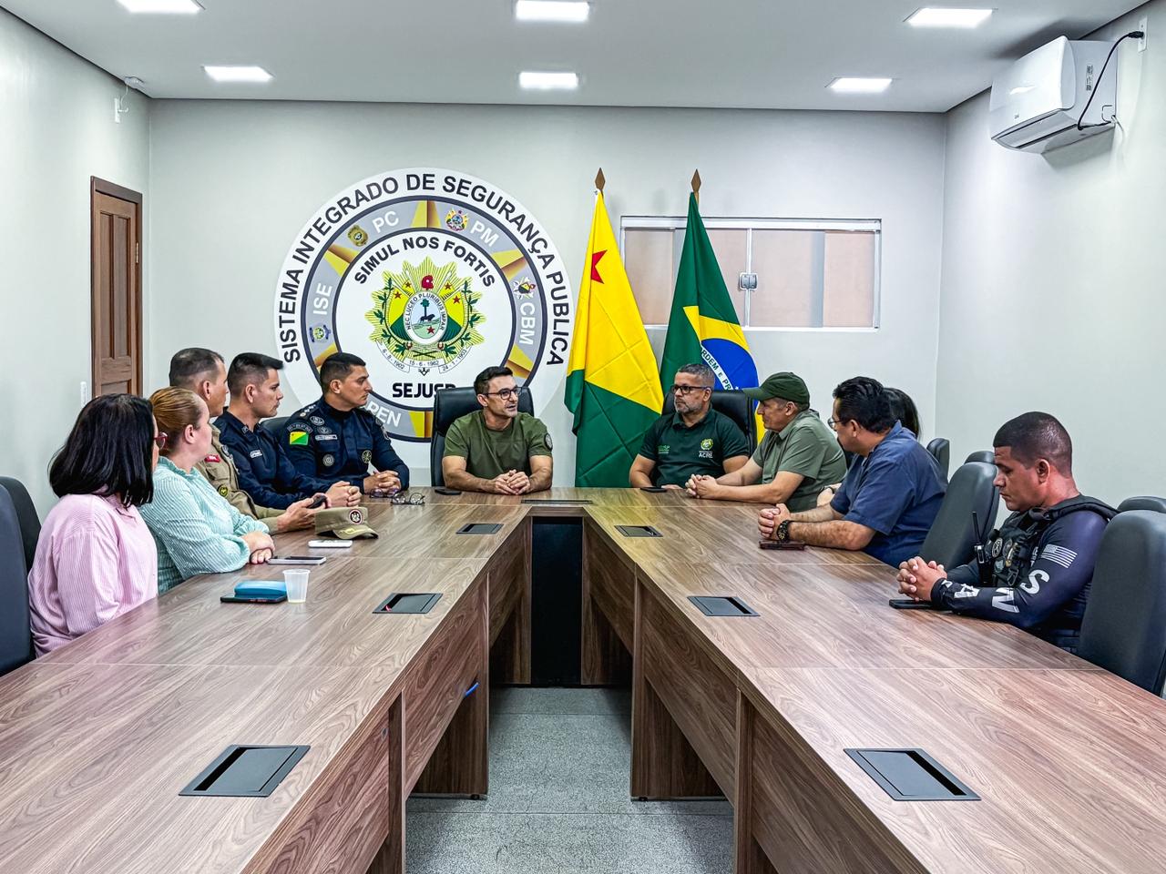 Governo do Acre apresenta relatório da Operação Sinergia no Juruá e reforça o compromisso com a segurança pública no interior 