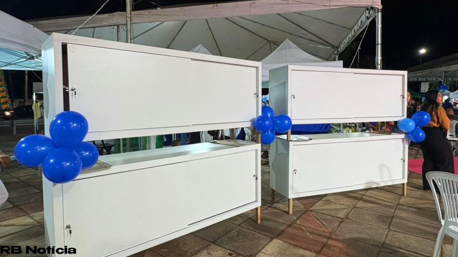 Prefeitura de Rio Branco fortalece economia solidária com entrega de novos módulos para feirantes