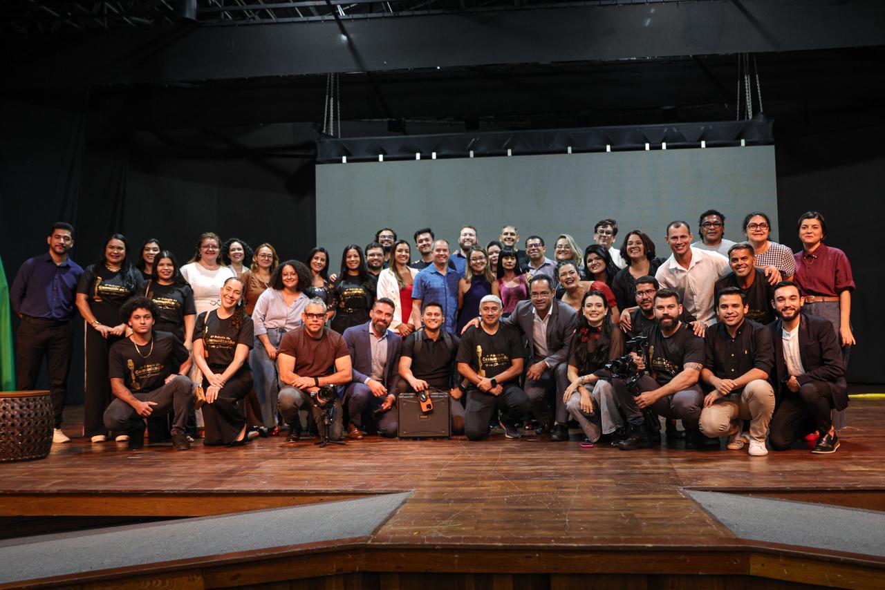 Governo do Acre lança 4º Prêmio de Comunicação e homenageia jornalista Moisés Alencastro