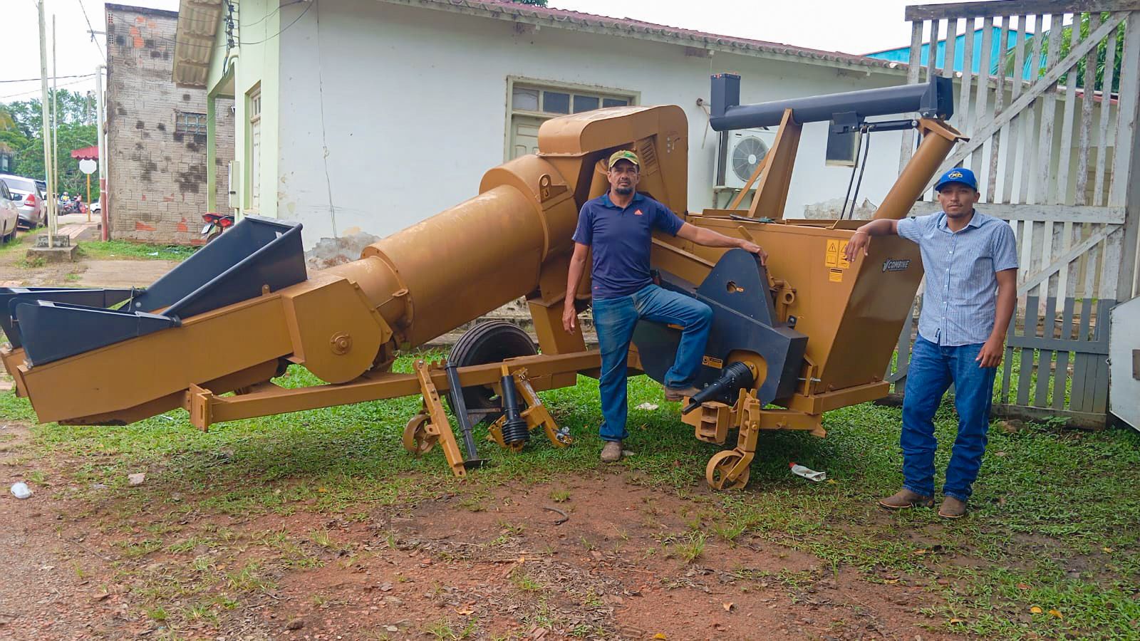 Governo do Acre fortalece agricultura familiar com entrega de equipamentos para Assis Brasil e Epitaciolândia