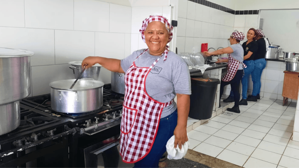 Ieptec oferta vagas para trabalhadores escolares em cursos técnicos subsequentes na modalidade EaD Semipresencial