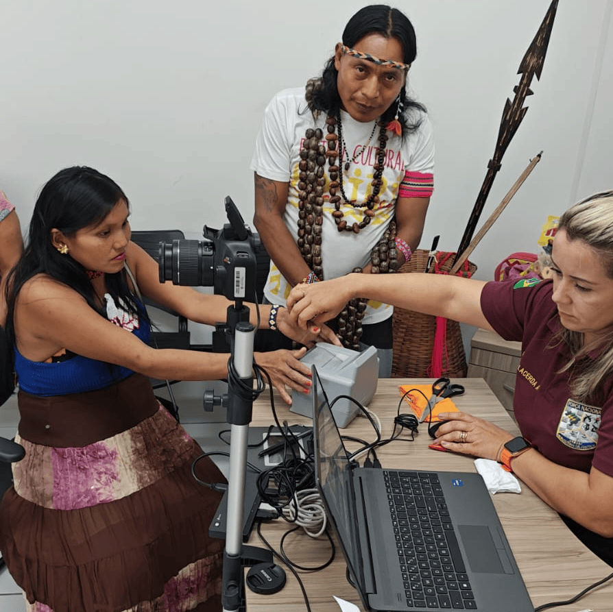 Governo do Acre amplia acesso à identidade para indígenas com ação da Polícia Civil na Casai