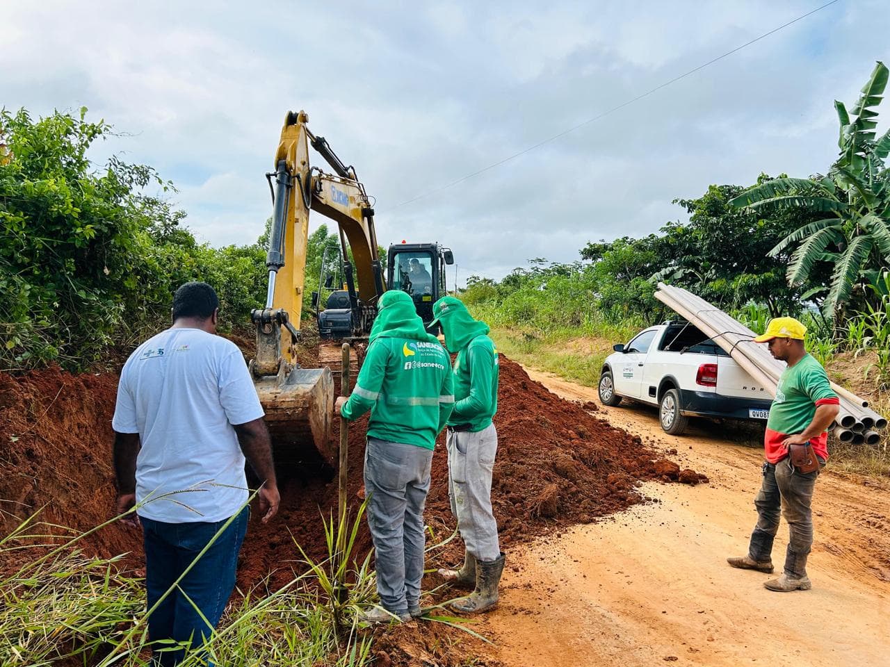 Governo e prefeitura realizam expansão da rede de água em Assis Brasil e beneficiam famílias no bairro KM 2