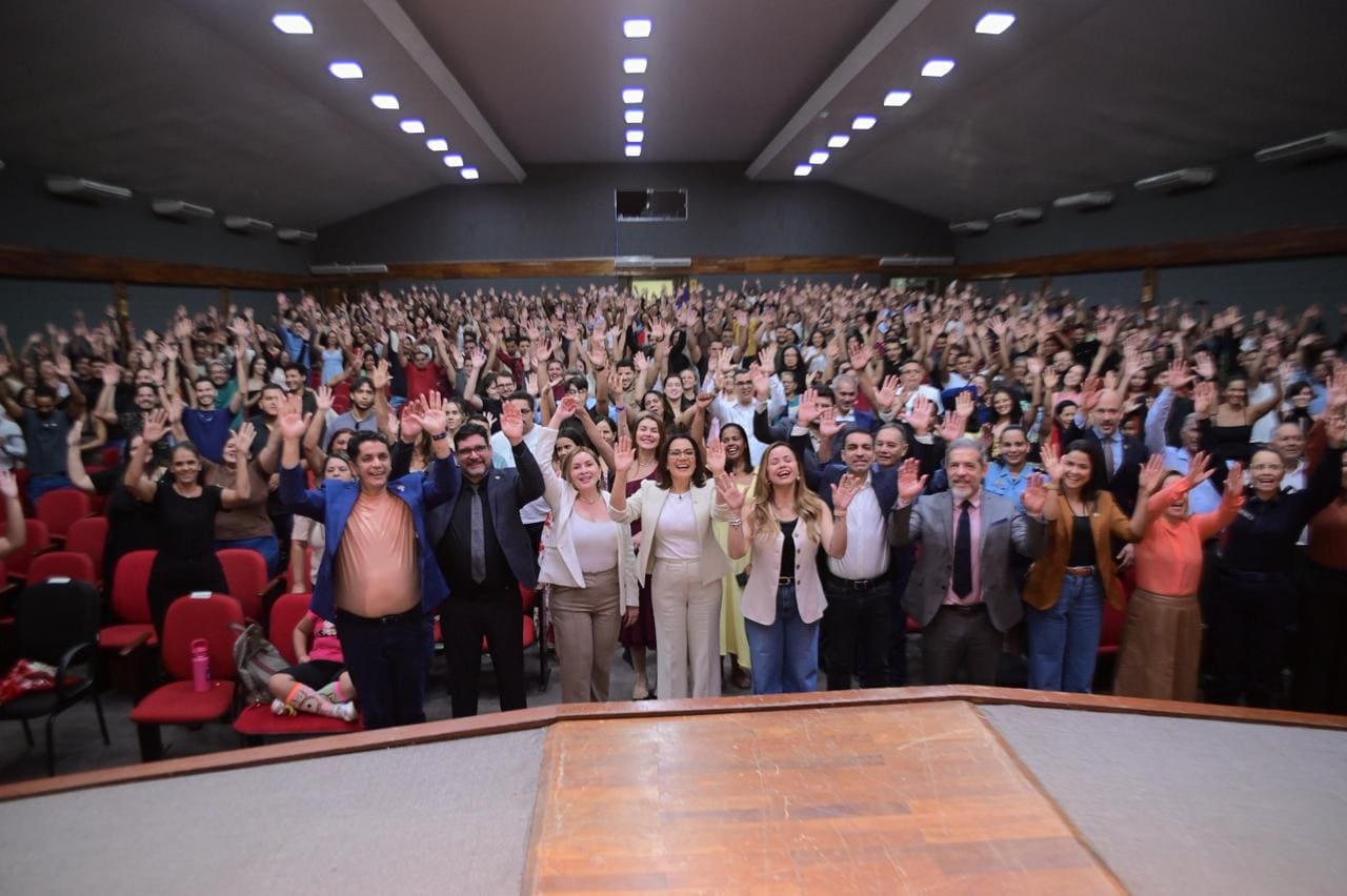 Governadora Mailza empossa 142 novos servidores e reforça rede estadual de ensino