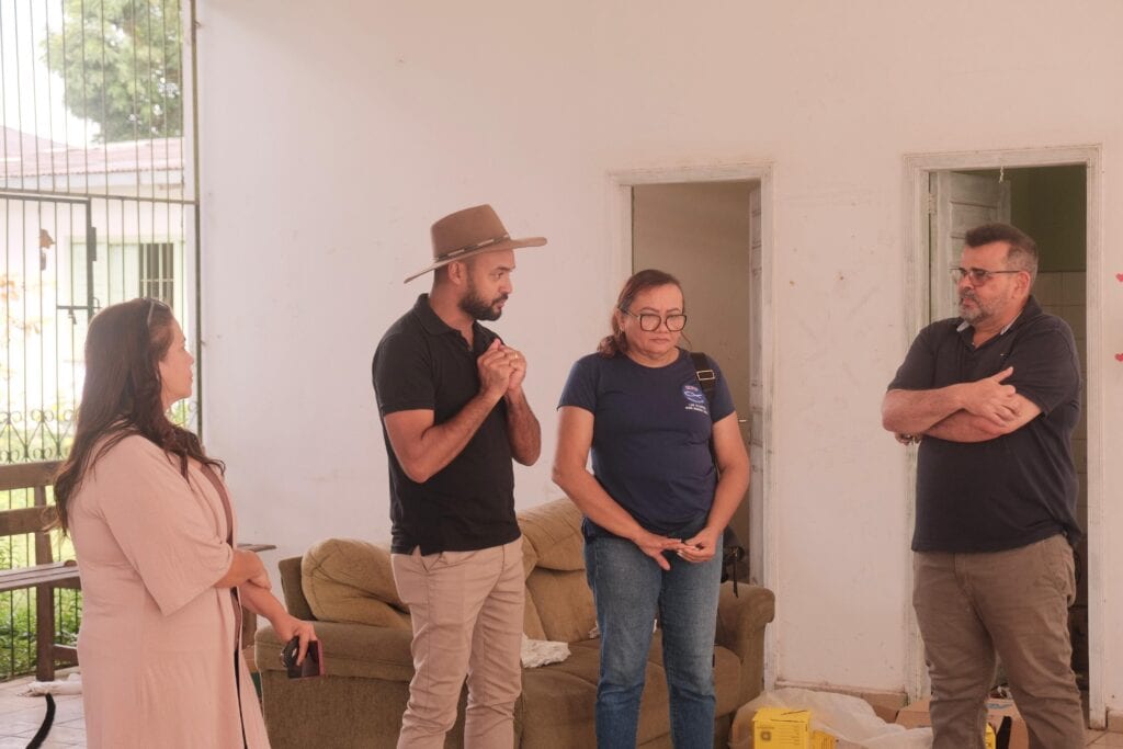 Assistência Social vistoria obras na antiga sede da pasta e acompanha área onde será realizada a revitalização do Lar Vicentino