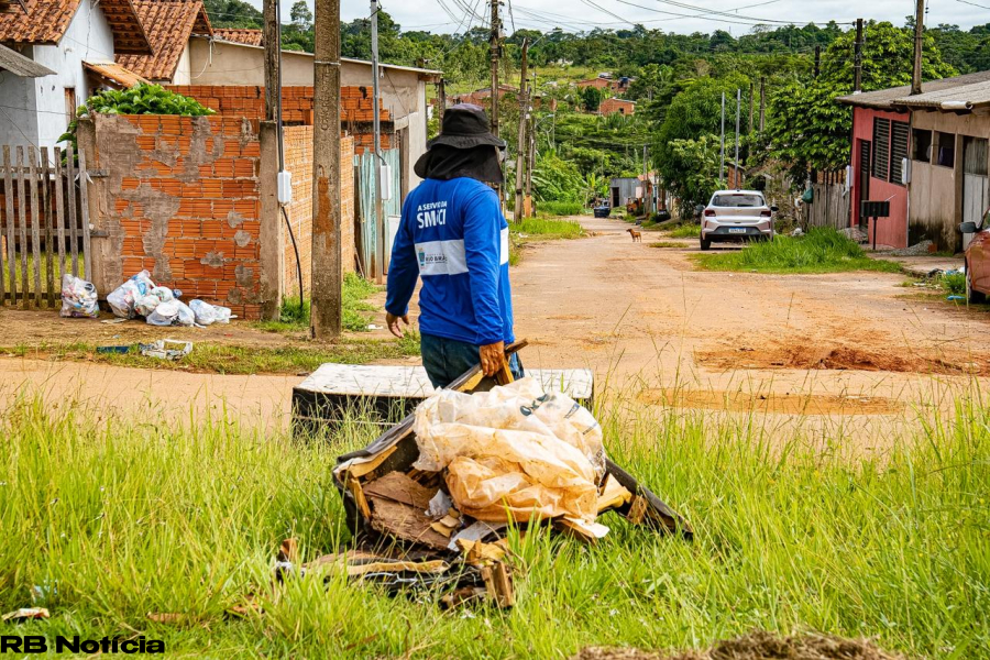 Prefeitura inicia ações emergenciais de limpeza e recuperação viária em bairros de Rio Branco
