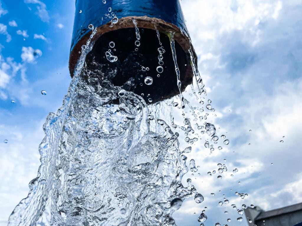 Saneacre lança pacote de licitações para obras e projetos de abastecimento de água e esgotamento sanitário visando ampliar o acesso aos serviços essenciais