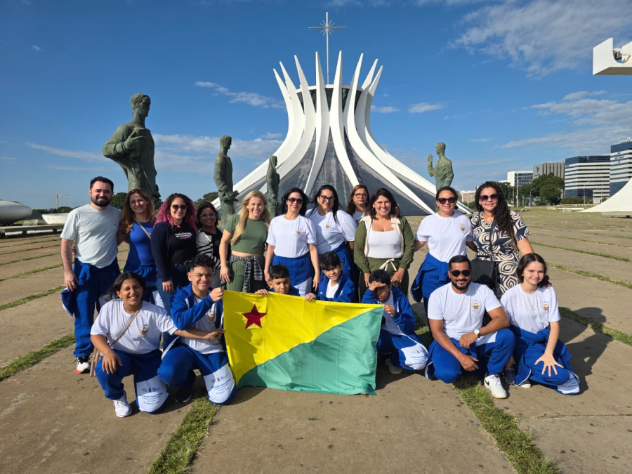 Estudantes de Rio Branco iniciam jornada rumo à NASA e Disney com etapa em Brasília