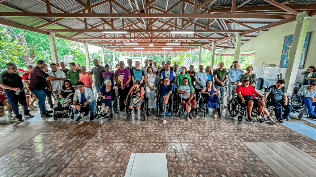Fundhacre realiza entrega de próteses a pacientes com hanseníase em Rio Branco