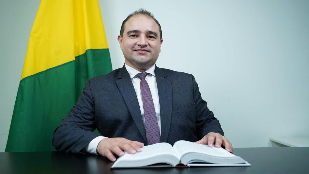 Governo nomeia novo procurador-geral adjunto do Estado