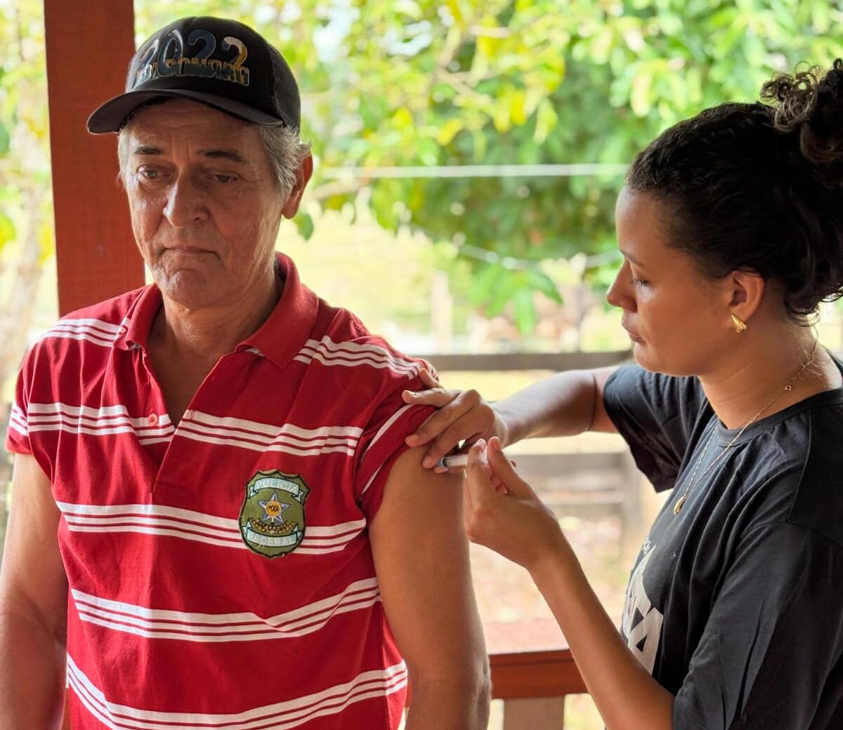 Mesmo com mais de 80% de cobertura nas primeiras doses, Sesacre reforça alerta para vacinação de reforço contra a covid-19 no Acre