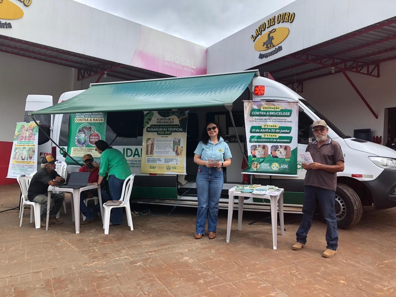 Ação itinerante do Idaf beneficia produtores rurais e amplia serviços em Porto Acre