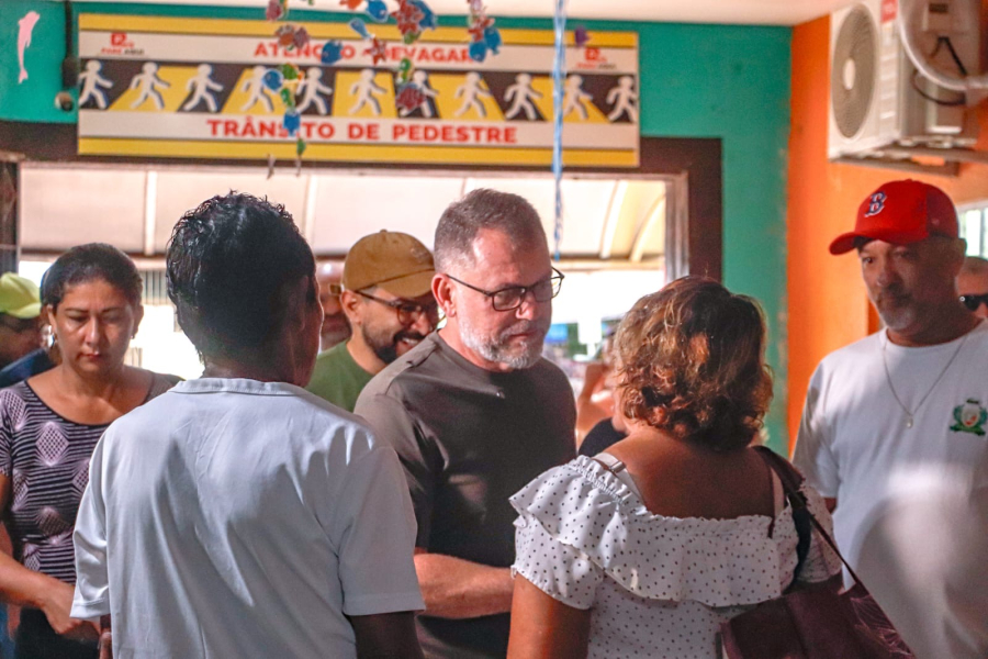Prefeito Alysson Bestene cumpre agenda no centro e reforça diálogo com comerciantes e trabalhadores