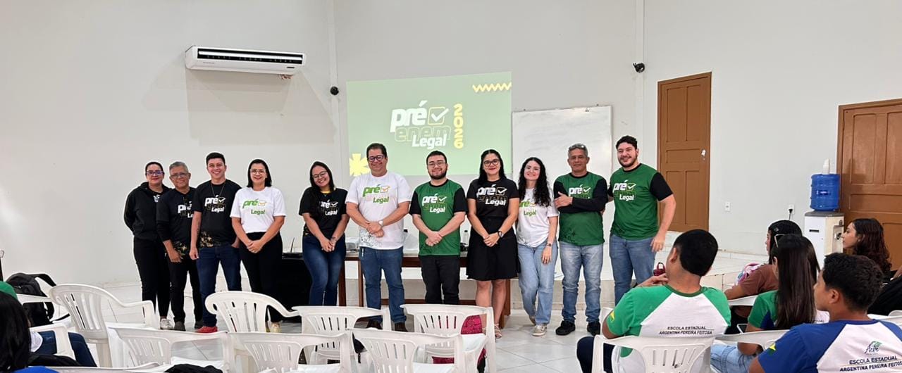 Educação prepara alunos do interior com aulões do Pré-Enem Legal em Capixaba