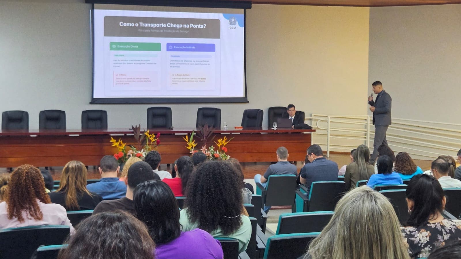 Educação do Acre reúne Conselho do Fundeb para debater transporte escolar