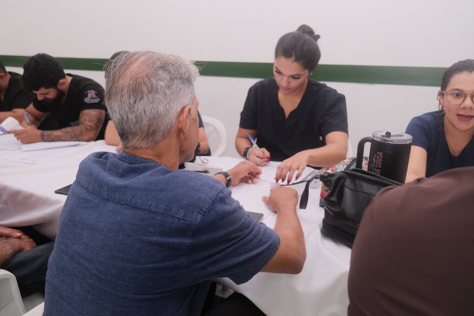 SEASDH promove ação de conscientização sobre saúde e segurança no trabalho para servidores