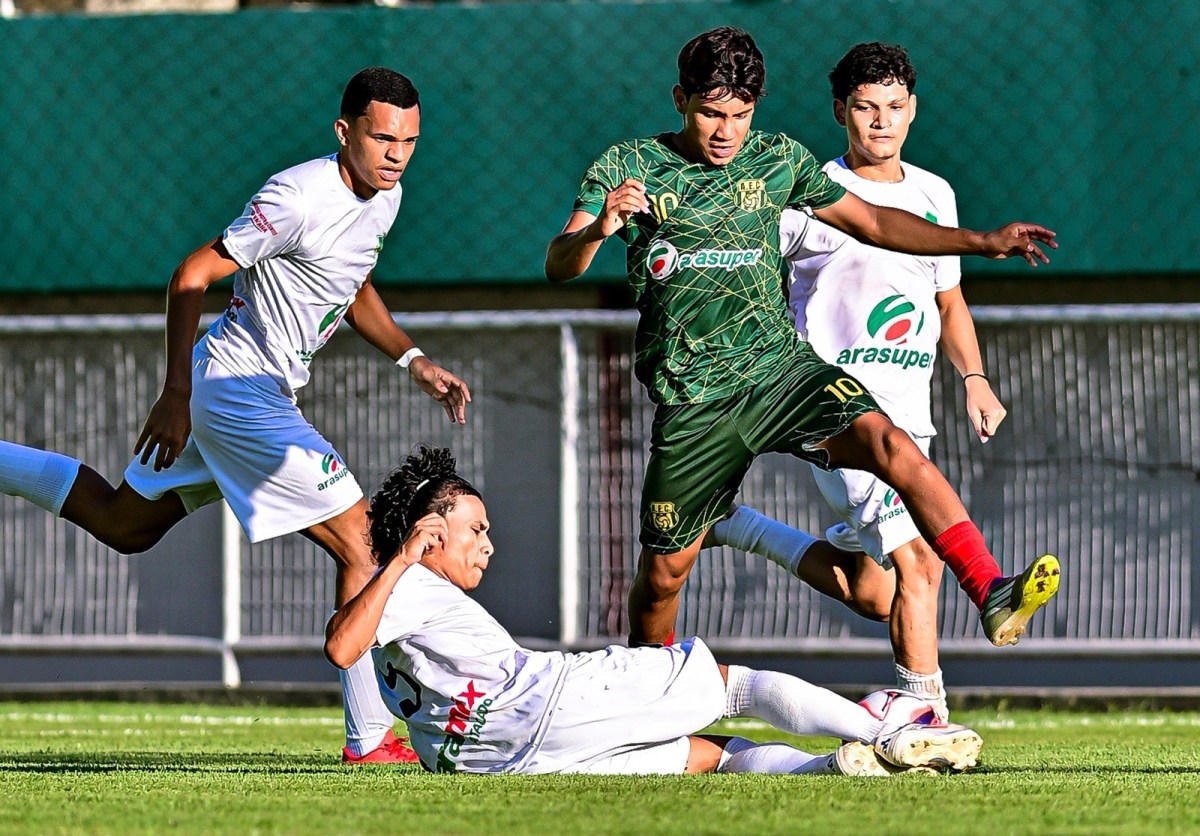 Em jogo de seis gols, Andirá e Náuas empatam na estreia do Sub-20