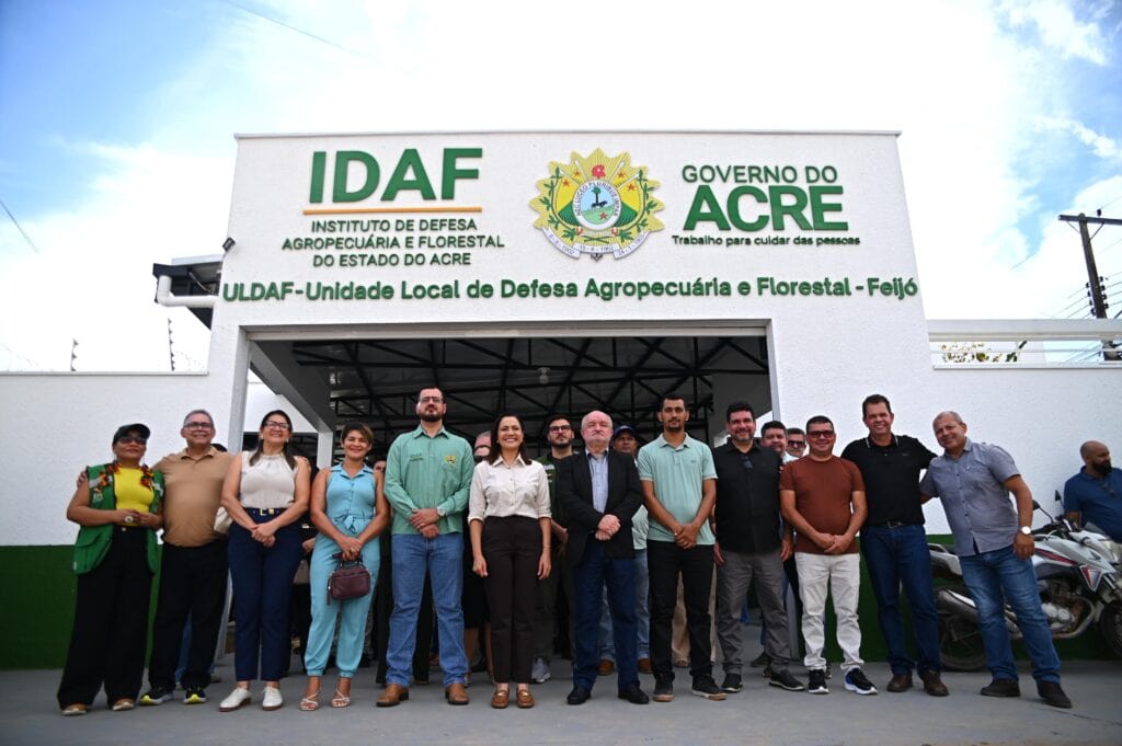 Para reforçar o apoio ao setor produtivo, governadora Mailza entrega reforma da unidade do Idaf em Feijó