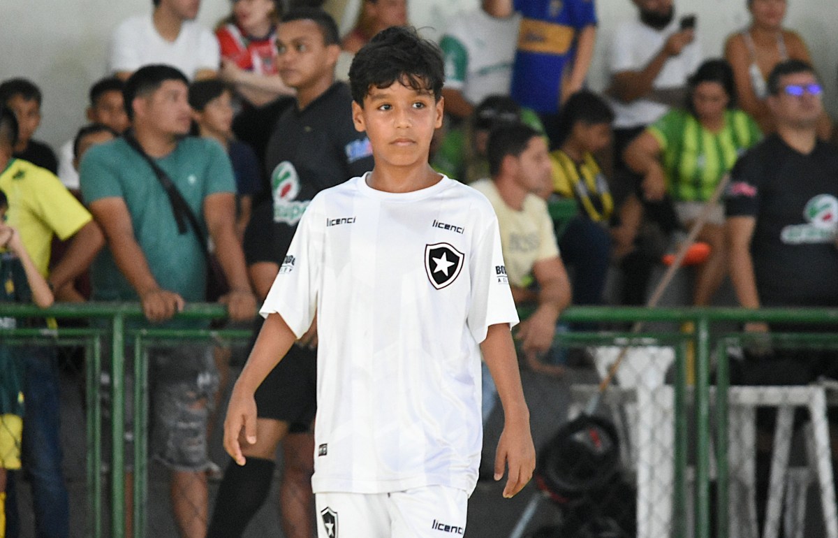 Com testes agendados no Vasco-RJ, Lukinha pode fazer história na Copinha Arasuper de Futsal