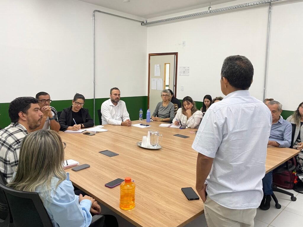 Educação e Assistência Social debatem políticas públicas para a infância com Conselho dos Direitos da Criança e do Adolescente