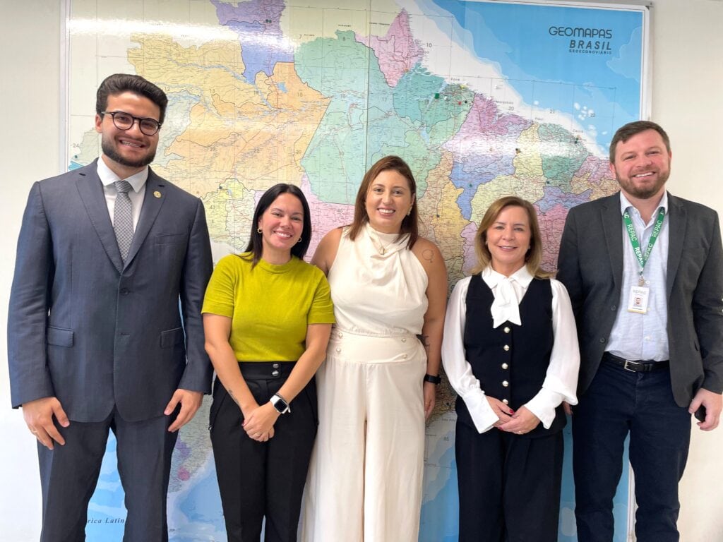Estado alinha avanços nas políticas para as mulheres com o governo federal