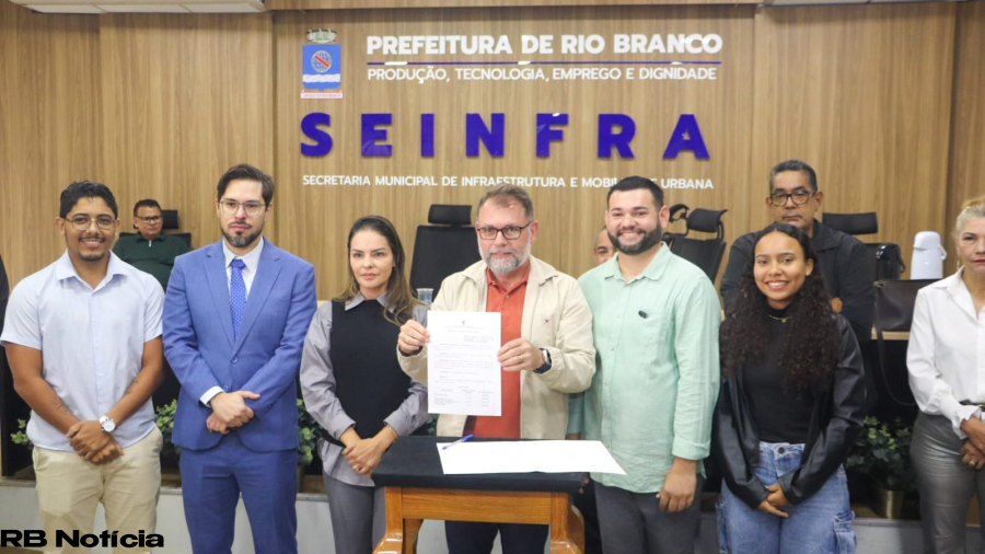 Prefeitura de Rio Branco reajusta bolsa de estágio em 45% após 13 anos sem atualização