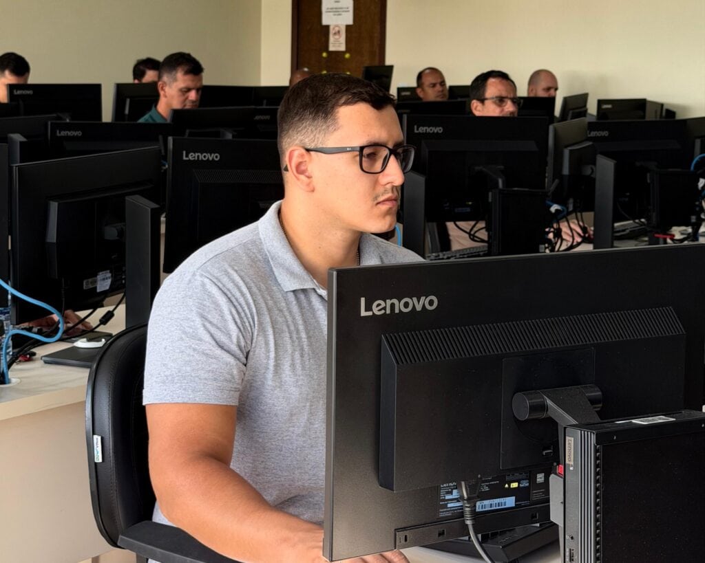 Governo do Acre oferece últimas vagas para curso Mídias Digitais e Habilidades, voltado a servidores