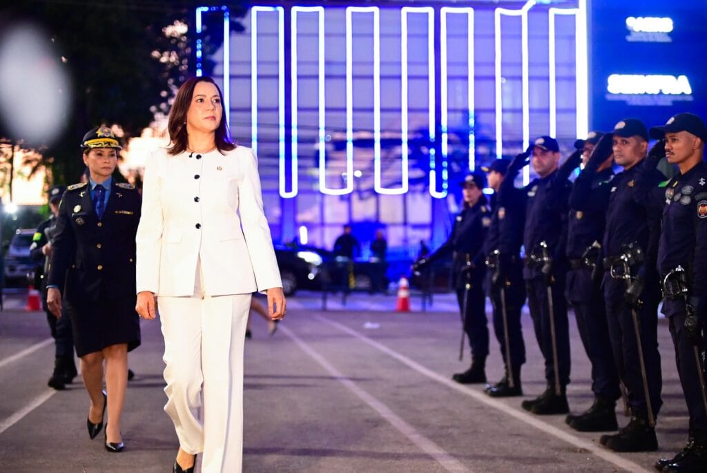 Nos 110 anos da Polícia Militar do Acre, governadora Mailza destaca impacto da corporação e anuncia concurso público
