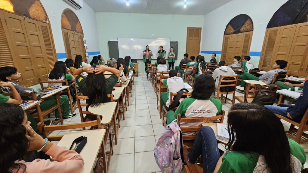 Segurança Pública promove palestras educativas para jovens em Marechal Thaumaturgo
