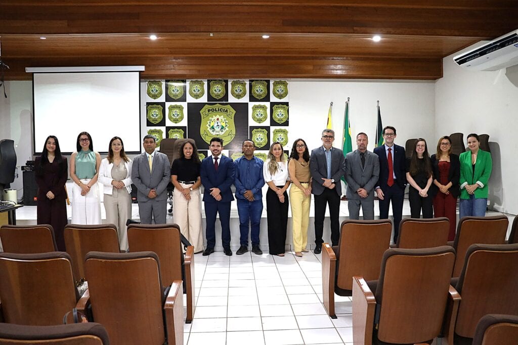 Polícia Civil do Acre recebe novos membros do Ministério Público do Estado para visita técnica
