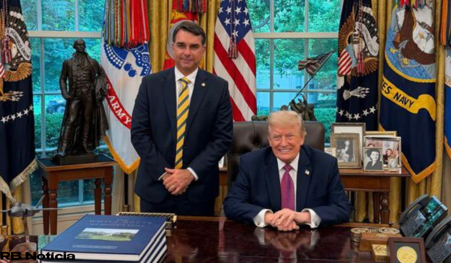 Aliados de Lula acionam PGR para investigar Flávio Bolsonaro por encontro com Trump e PL reage