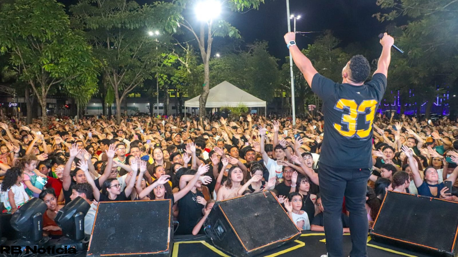 Encerramento das 55 horas de oração marca noite de fé e louvor em Rio Branco
