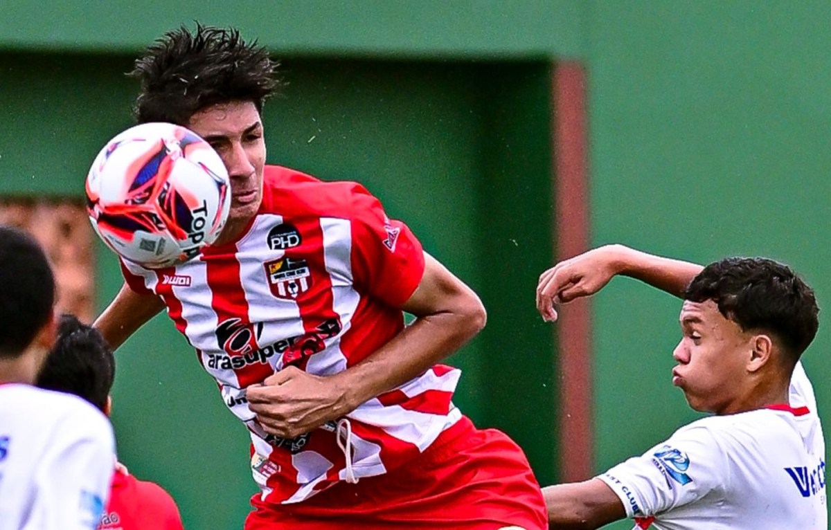 Sub-15: Santa Cruz perde para o Paysandu e é eliminado da Copa do Brasil
