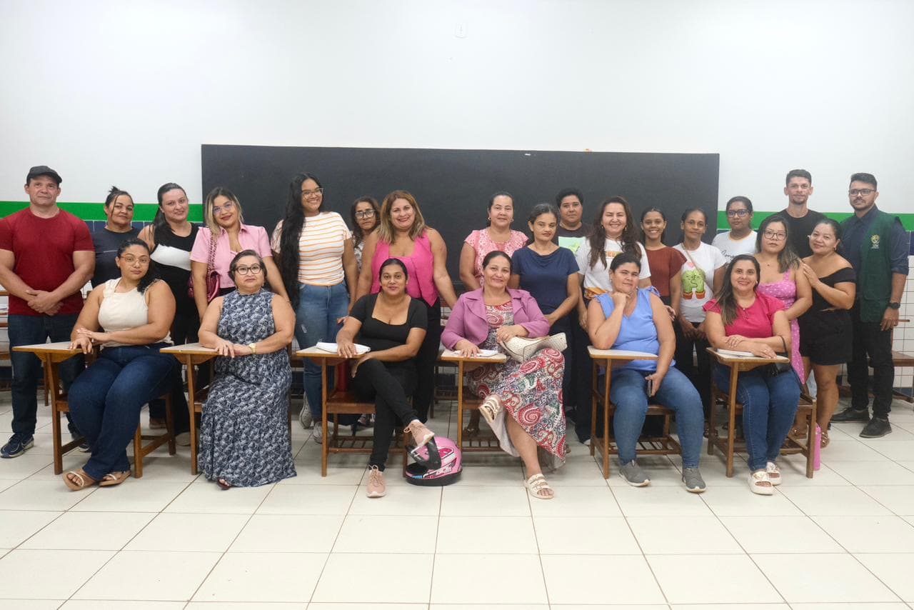 Qualificação profissional e geração de renda marcam início de novas turmas do Programa Mulheres Mil