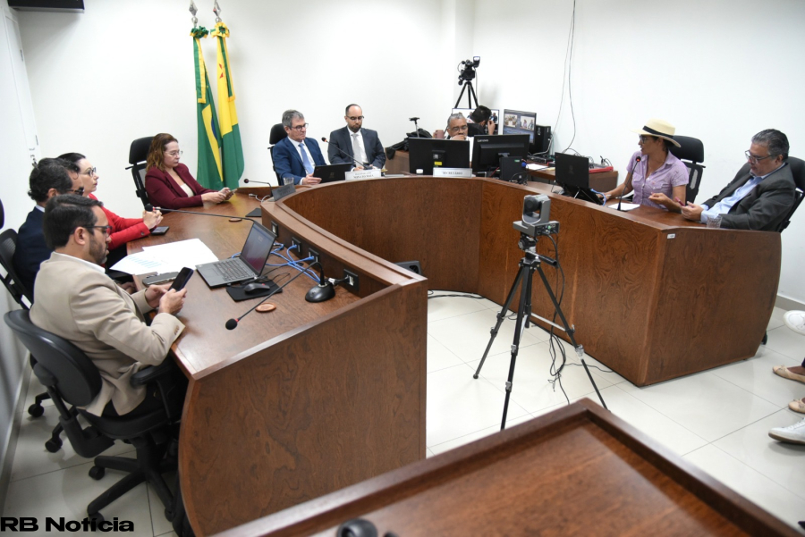 Prefeitura e servidores da Educação chegam a acordo durante audiência de conciliação no TJAC