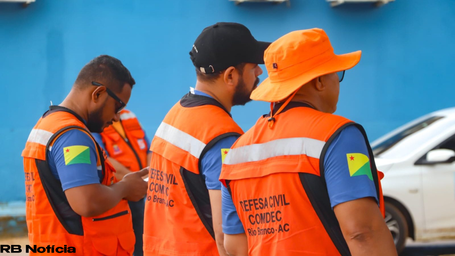 Prefeitura de Rio Branco presta assistência imediata às famílias afetadas pelas fortes chuvas na Baixada da Sobral