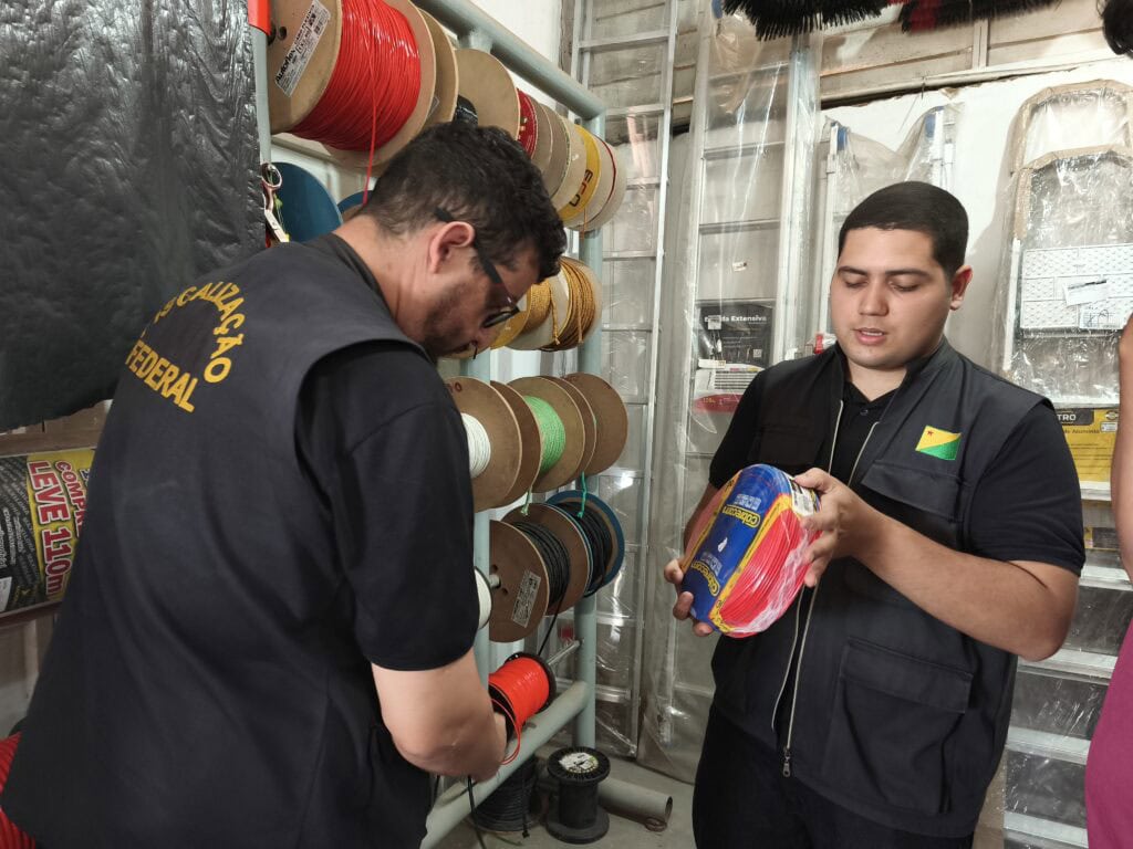 Ação do Ipem combate comercialização de produtos elétricos irregulares em Rio Branco