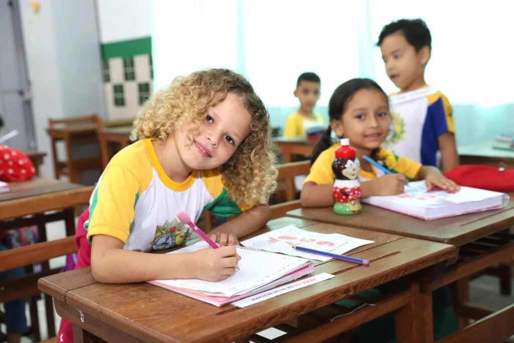 Com avanço na alfabetização infantil, Acre reforça ações de enfrentamento ao analfabetismo