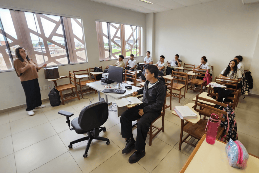 Ieptec convoca aprovados em seletivos de profissionais bolsistas docentes e não docentes de Rio Branco e Plácido de Castro